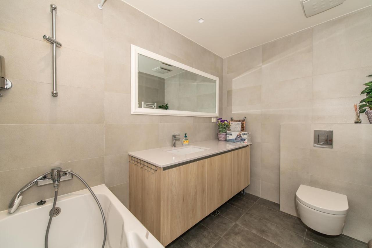 Modern Luxury In Belgrade Waterfront With Views Apartment Exterior photo